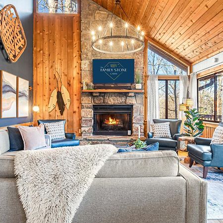 The Family Stone Luxe Cabin Sleeps 12 Hot Tub Dogfriendly Dollywood 鸽子谷 外观 照片