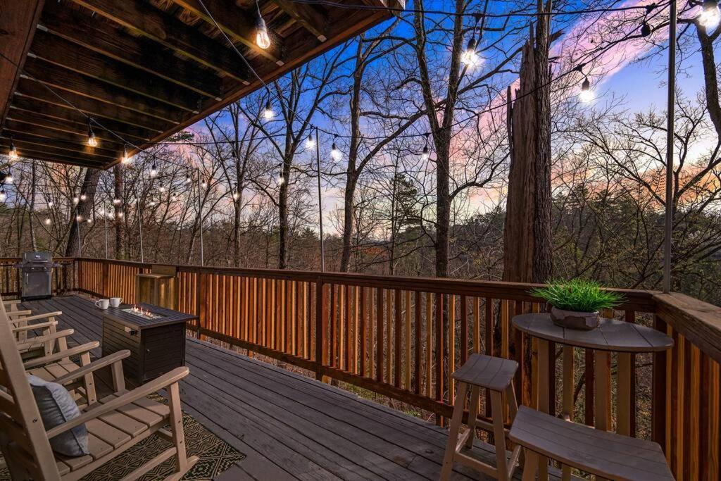 The Family Stone Luxe Cabin Sleeps 12 Hot Tub Dogfriendly Dollywood 鸽子谷 外观 照片