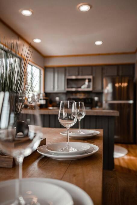 The Family Stone Luxe Cabin Sleeps 12 Hot Tub Dogfriendly Dollywood 鸽子谷 外观 照片
