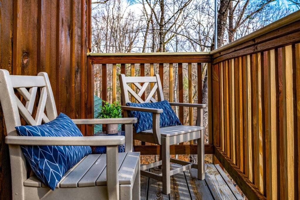 The Family Stone Luxe Cabin Sleeps 12 Hot Tub Dogfriendly Dollywood 鸽子谷 外观 照片