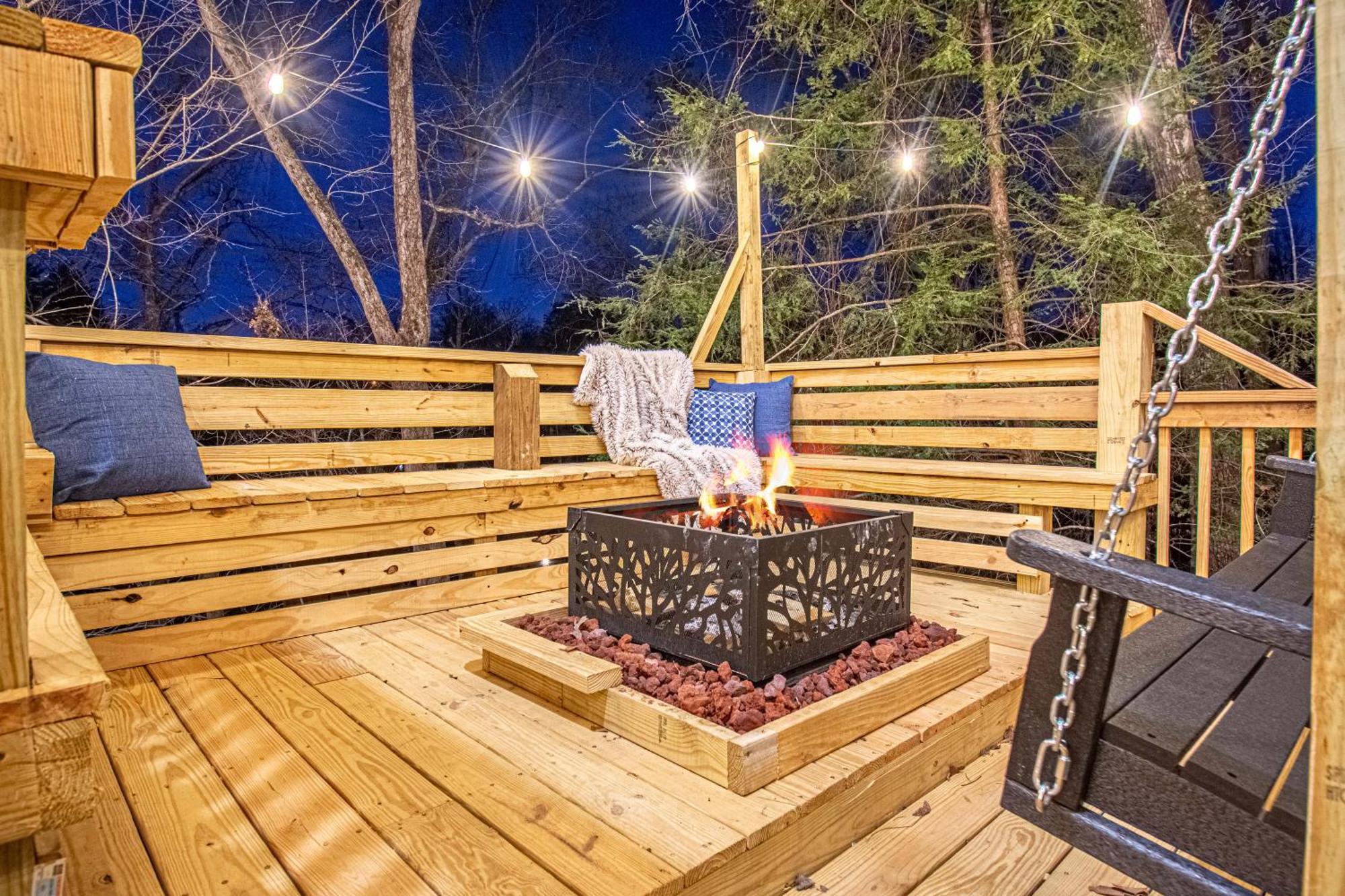 The Family Stone Luxe Cabin Sleeps 12 Hot Tub Dogfriendly Dollywood 鸽子谷 外观 照片