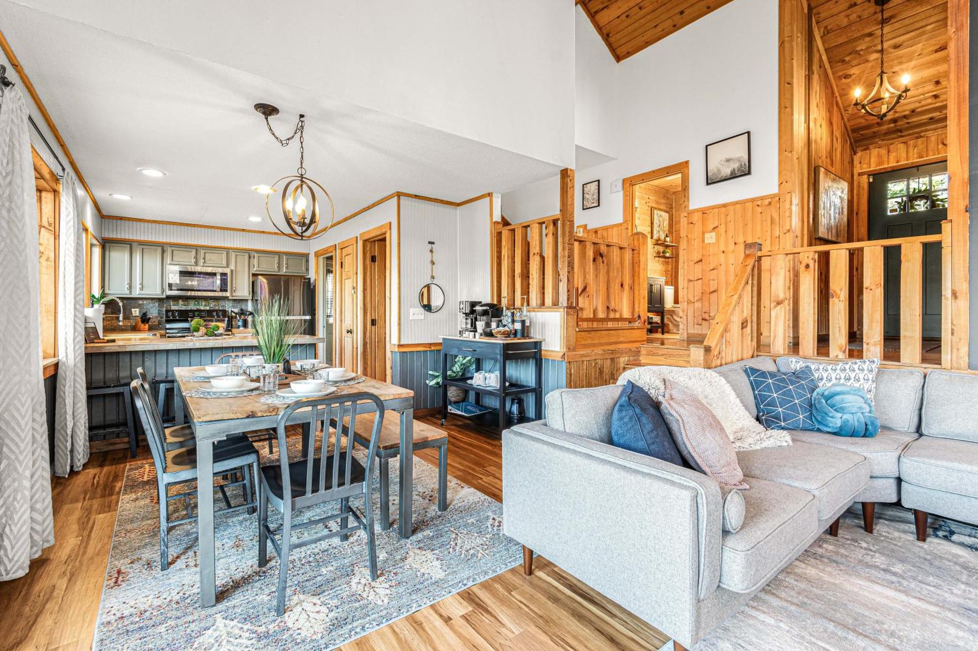The Family Stone Luxe Cabin Sleeps 12 Hot Tub Dogfriendly Dollywood 鸽子谷 外观 照片