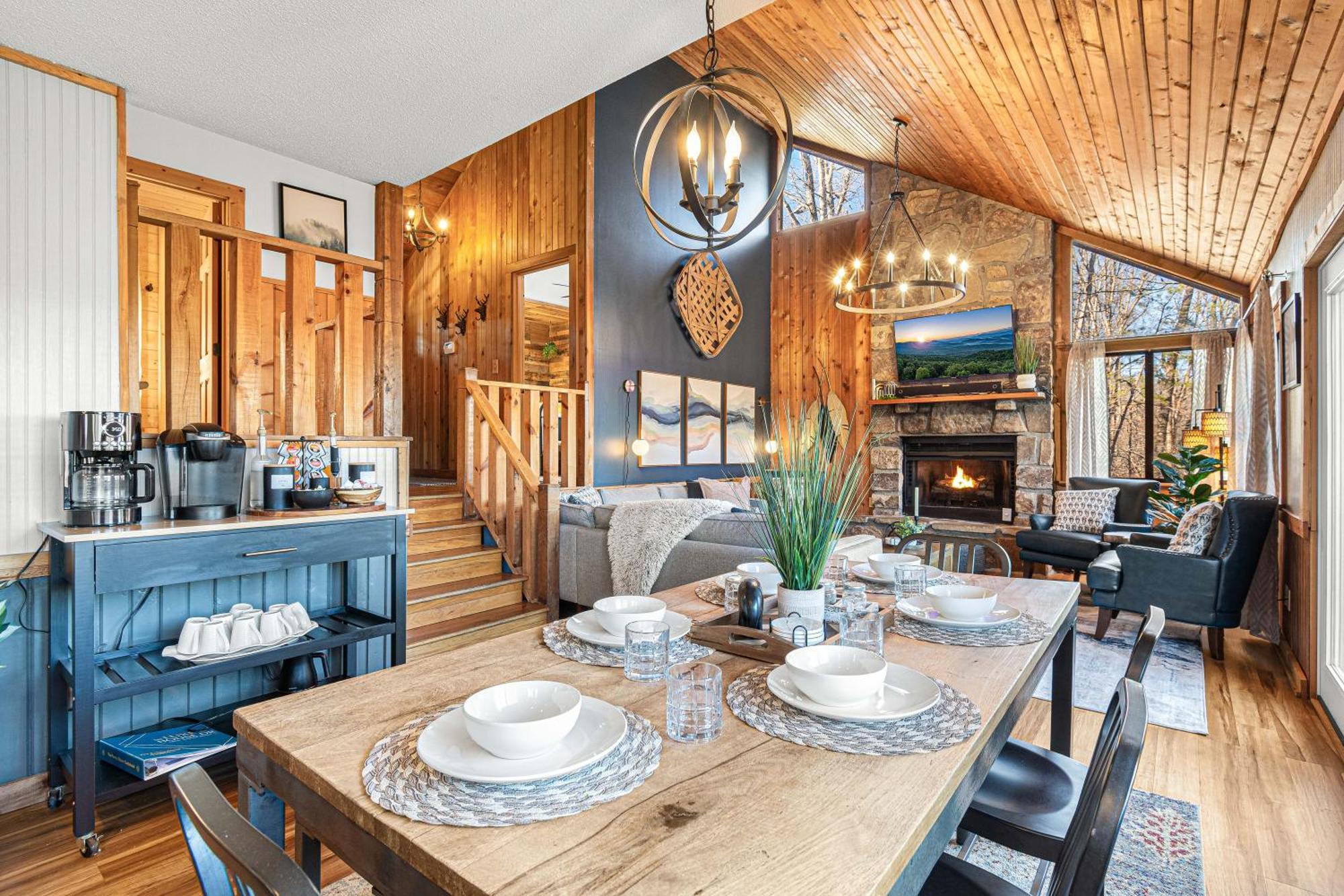 The Family Stone Luxe Cabin Sleeps 12 Hot Tub Dogfriendly Dollywood 鸽子谷 外观 照片