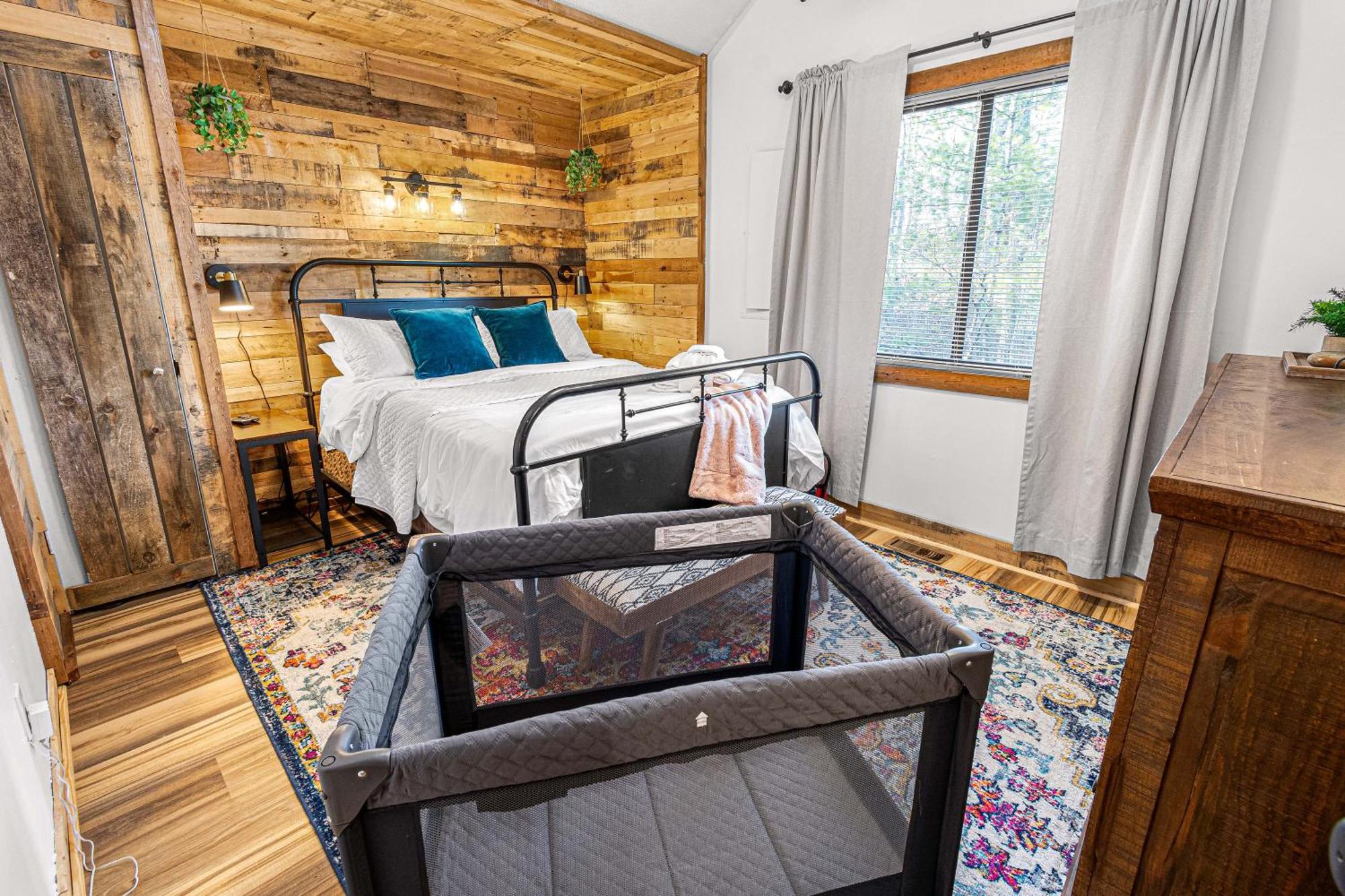The Family Stone Luxe Cabin Sleeps 12 Hot Tub Dogfriendly Dollywood 鸽子谷 外观 照片